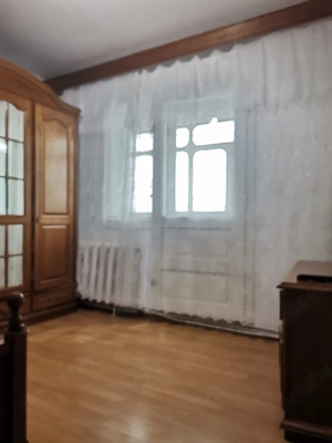 Vand apartament 3 camere - imagine 2