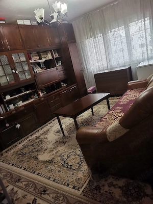 Vand apartament 3 camere - imagine 8