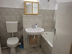 Inchiriez apartament cu 2 camere - imagine 5