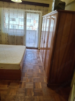 Inchiriez apartament cu 2 camere - imagine 2