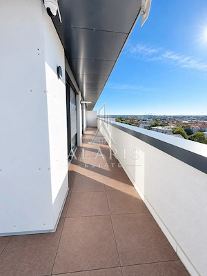 Apartament tip penthuse, 3 camere, 2 bai, Torontalului - imagine 13