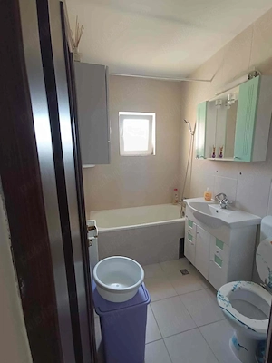 Închiriez apartament cu 2 camere + mansarda locuibila in cartierul zorilor - imagine 5