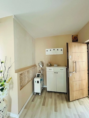 Apartament de LUX,etaj 1,două balcoane,loc de parcare inclus,zona Horpaz,str.Nouă - imagine 9