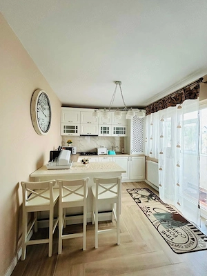 Apartament de LUX,etaj 1,două balcoane,loc de parcare inclus,zona Horpaz,str.Nouă - imagine 13