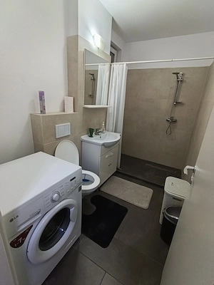 Vând apartament 2 camere - imagine 9