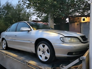 vand dezmembrez opel omega  - imagine 3