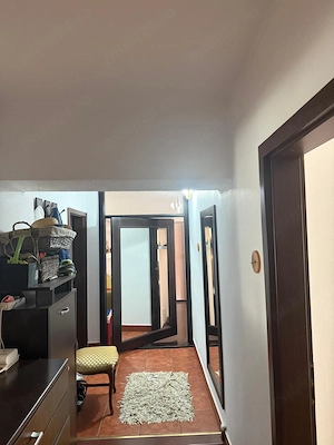 Inchiriez apartament 4 camere