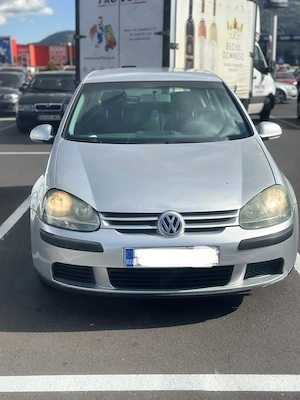 Vând golf 5 1.4 benzină 