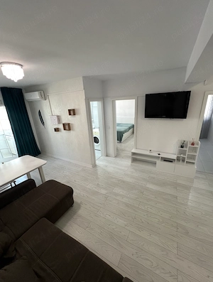 De vanzare apartament 3 camere