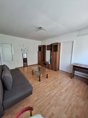 Proprietar inchiriez apartament 2 camere Calea Sagului - imagine 2