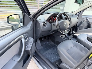 Dacia Duster 1.5 DCi 110 Cp Euro 6 Prestige - imagine 4