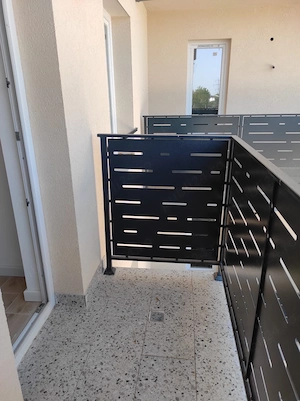 Apartament nou 2 camere TVA 0 , zona centrala ,70 mp ,  loc parcare inclus  - imagine 4