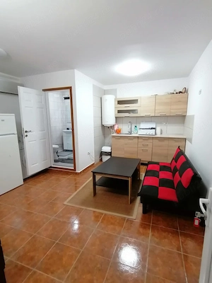 Inchiriez casa in Comuna Corbu la Strada Prinvipala - imagine 4