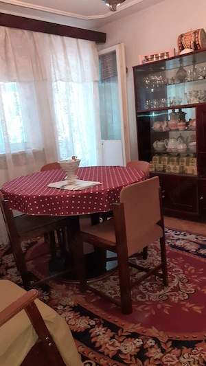 Vând apartament cu 3 camere, etaj 1,  Focșani - Sud - imagine 3