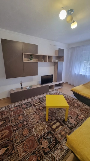 Apartament 2 camere decomandat zona Trocadero Constanta  - imagine 2
