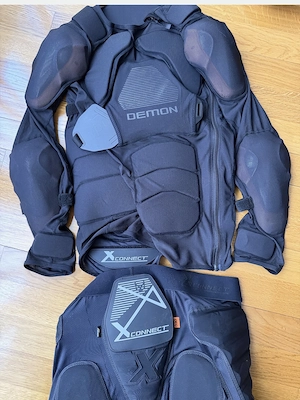Armura Demon flex v6 x connect