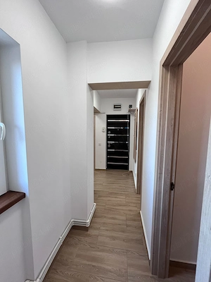 Apartament 2 camere,decomandat,etaj intermediar,centrală proprie,două balcoane,Păcurari Alpha Bank - imagine 12