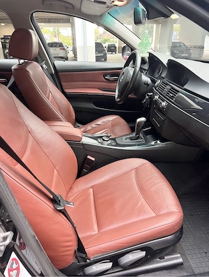 Bmw 320d 2010 177CP Automat - imagine 7
