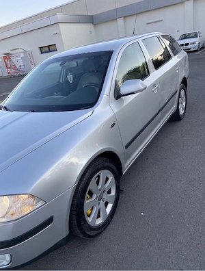 Skoda Octavia 2008 2.0TDI Automata - imagine 3