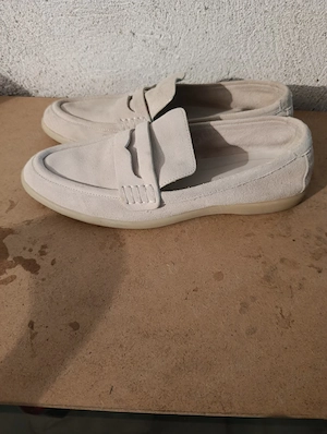 pantofi damă NR 40 ( nu trimit prin curier )