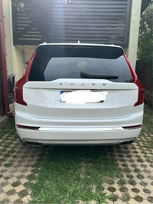 VOLVO XC90 T8 plug-in hybrid  - imagine 4
