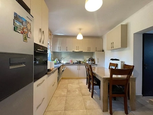 Casa individuala, 130mp utili si 650mp teren - Super pozitie Mosnita Noua - imagine 4