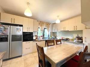 Casa individuala, 130mp utili si 650mp teren - Super pozitie Mosnita Noua - imagine 3
