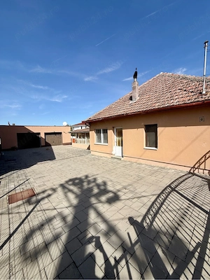 Casa 5 camere + teren 720 mp + garaj 2 mașini | Sânnicolau Mare, Str. Alba Iulia - imagine 4