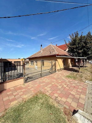 Casa 5 camere + teren 720 mp + garaj 2 mașini | Sânnicolau Mare, Str. Alba Iulia - imagine 3