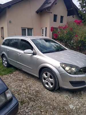Opel Astra h - imagine 2