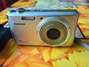 Aparat foto digital Traveler IS 12