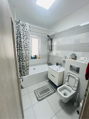 Persoană fizică, vând apartament cu 2 camere. - imagine 5