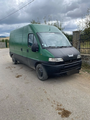 Citroen jumper 2.5 adus din Franța pe roți kilometri puțin tot original merită văzut și probă 