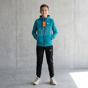 trenig adidas copii si cuplu se discuta pretul  in pv 