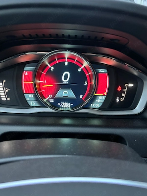 Volvo XC60 ADW D5 - imagine 4