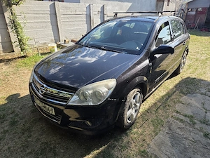 Vand Opel Astra H, 2007, 1.6, BenzinaVând mașina Opel Astra H din anul 2007, motor 1.6, benzina, pre