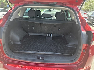 Hyundai Tucson 2.0 CRDI 4WD 6MT Style - imagine 9