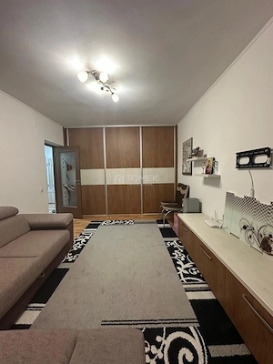 Apartament 3 camere Ceferistilor zona Craiter - imagine 2