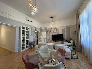 Apartament deosebit 3 camere situat in zona Semicentrală - imagine 10
