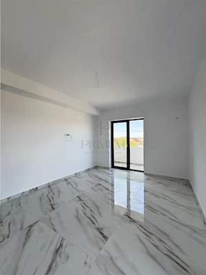 GIROC - 2 CAMERE - DECOMANDAT - FINALIZAT - BALCON MARE