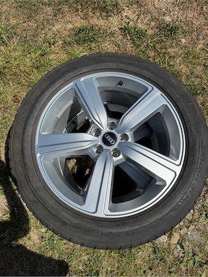 Jante Originale Audi Q5 Q7 Q8 E-Tron 255 50 R20 - imagine 4