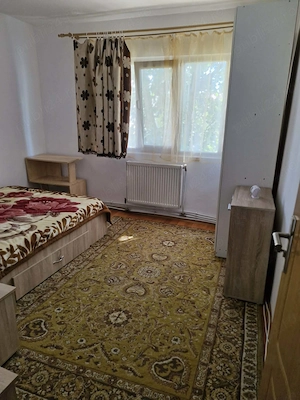 Apartament 2 camere decomandate de închiriat - zona Piața-Sud, Bacău - imagine 3