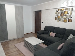    Apartament 2 Camere, Decomandat, Comănești   Strada Nufărului (Etaj 2 din 4, 56 mp, Locuit 1 an) - imagine 4