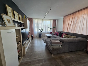 Am de vanzare duplex despărțit prin garaj, in Timisoara, complet mobilat și utilat, proprietar