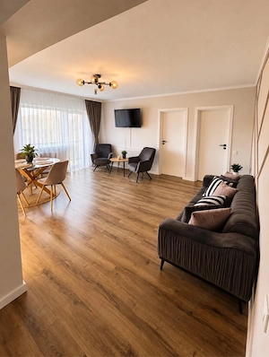 Inchiriez Apartament in Regim Hotelier - imagine 2