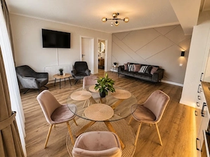 Inchiriez Apartament in Regim Hotelier - imagine 4