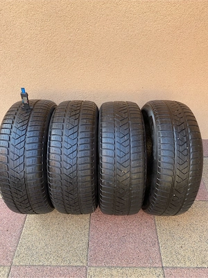 Set 4 anvelope 215 60 16 Pirelli Sotozero 3 cauciucuri iarna M+S
