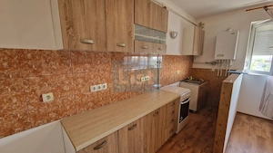 Apartament cu 3 camere 2 bai de vanzare Baia Mare V. Babes Comision 0 - imagine 3