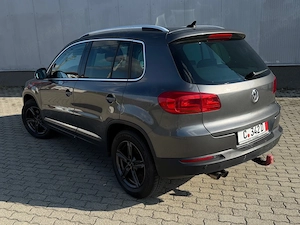Volkswagen Tiguan 2.0 TDI-140CP 4Motion 4x4 Euro5 Model HighLINE Impecabil - imagine 3