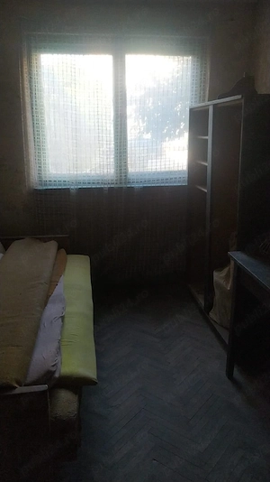 Vând apartament cu 3 camere - imagine 5
